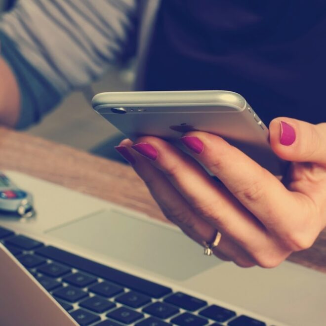 Digitale detox: hoe je balans vindt tussen online en offline leven