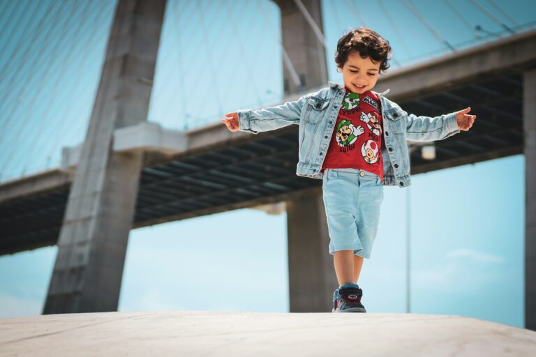 Kinderkleding voor dagelijks gebruik: spijkerjassen voor kinderen