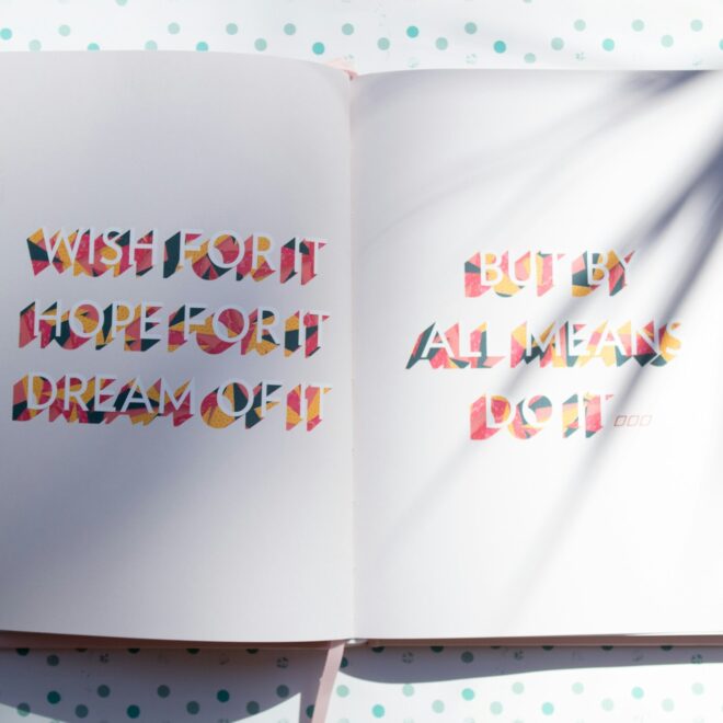 Waarom koppelen we nieuwe doelen zo vaak aan iets tastbaars?