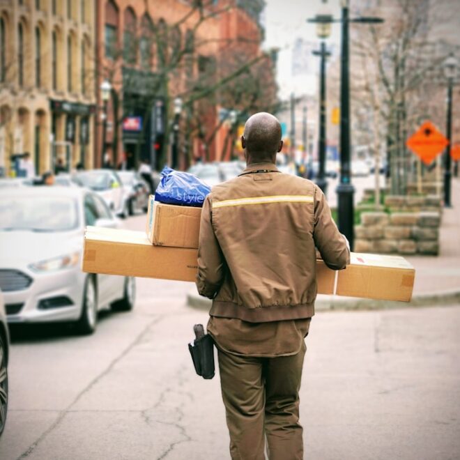 Verzendkosten en retour bij Etsy uitgelegd voor kopers