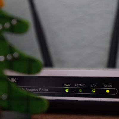 Wifi-router in een woonkamer