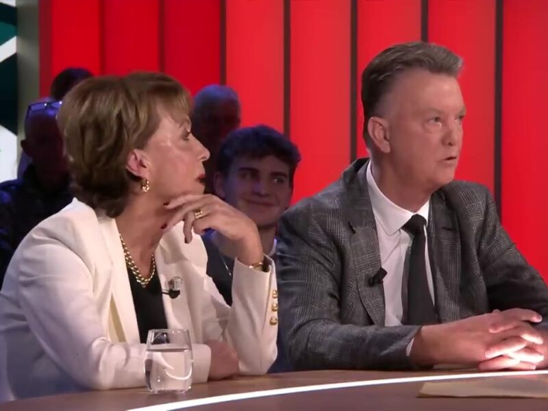 Louis en Truus van Gaal samen aan tafel in de talkshow Eva