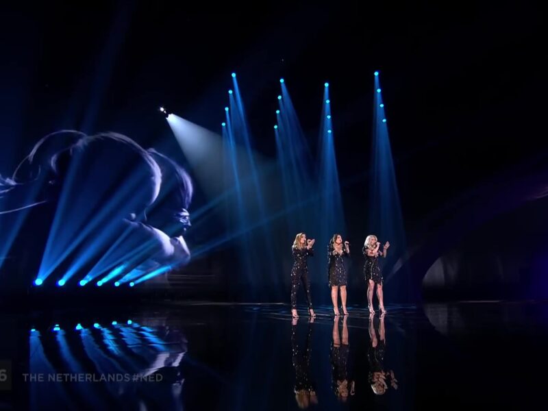 OG3NE met Lights and Shadows in de finale van het Eurovisiesongfestival 2017